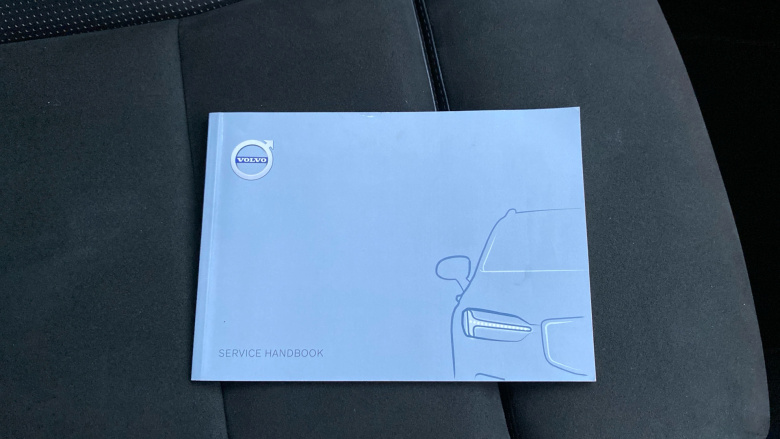 Volvo Xc40 1.5 T5 Recharge PHEV R DESIGN 5dr Auto Estate